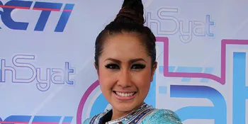 Melinda: Jangan Naikan BBM, Saya Janda, Pak SBY!