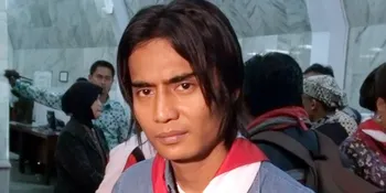 Charly dan Pepeng Angkat Nama Setia