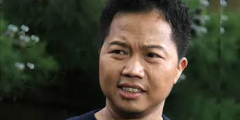 Jeans Butut Sandhy Sondoro Dibuang Pacar