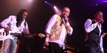 Earth Wind and Fire Suguhkan Konser Nostalgia