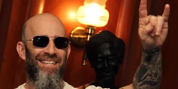 Bumi Pun Bergoyang di Konser Anthrax