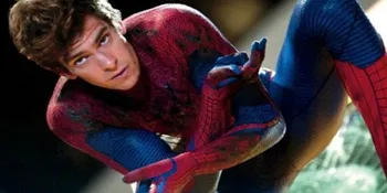 Andrew Garfield: Kostum Spider-Man Membuatku Galau!