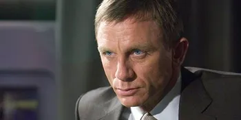 Pilih Bir, James Bond 'Pensiun' Minum Martini