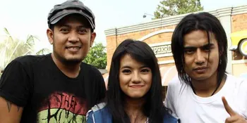 Charly: Garap Klip, Setia Band Mengenang Masa ST12