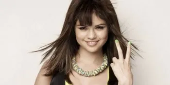 Selena Gomez Berbagi Kabar Film dan Album Terbaru!
