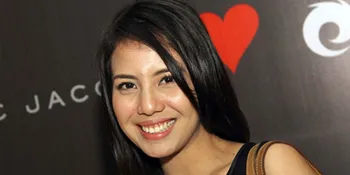 Tya Ariestya Belum Rencanakan Pernikahan