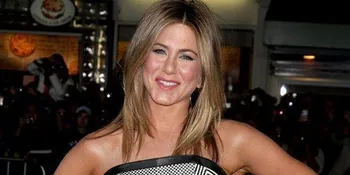 Jennifer Aniston Bakal Hadiri Pernikahan Brangelina