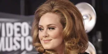 Adele Kembali Cetak Rekor Baru Lewat '21'