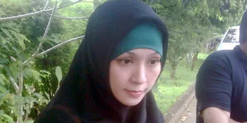 Teh Rini Ikhlas Berbagi Suami Dengan Teh Ninih