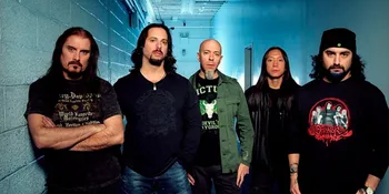 Dream Theater Komentari Kemacetan Jakarta