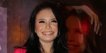 Dua Minggu Sekali Yoyo Berkunjung ke Rossa