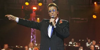 Bangkit Dari Koma, Vokalis Bee Gees Ingin Berkarya