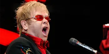 Elton John Cari Ibu Baru Untuk Anak Kedua