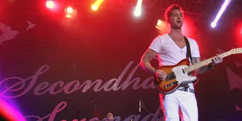 Secondhand Serenade Memukau 3000 Penonton!