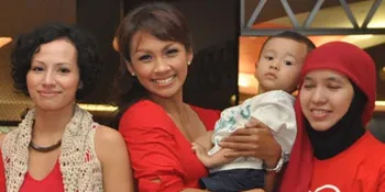 Melanie Putria Bahagia Kisahnya Dibukukan
