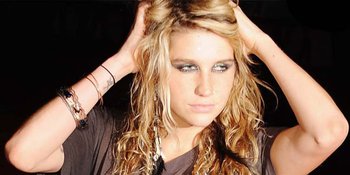 Kesha: Aku Adalah Popstar Yang Nakal!