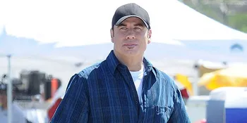 John Travolta Lakukan Pelecehan Seksual Pada 100 Orang?