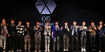 Album Debut EXO-K - EXO-M Terjual 100 Ribu Kopi