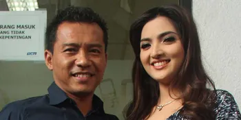Nuansa Putih Dominasi Pernikahan Anang - Ashanty