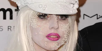 Bandung Juga Tolak Lady GaGa