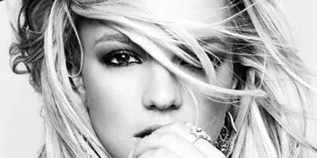 Ups, Britney Spears Pamer Selulit!