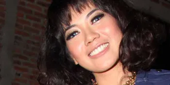 Purie: Fans Lady GaGa Kaum Intelek