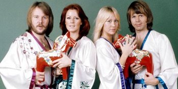 ABBA Samai Prestasi The Beatles, Queen dan Adele