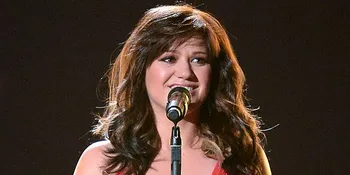 Kelly Clarkson: Cinta Membunuh Kreativitas!