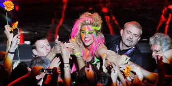 Kesha Cover Lagu Milik Blur?