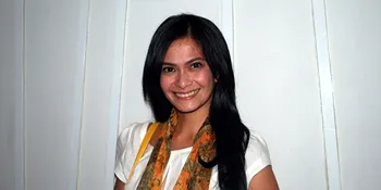 Ersa Mayori Ajak Anak Memasak