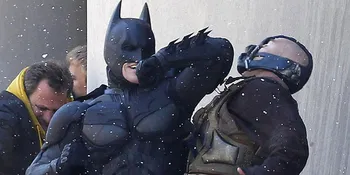 'THE DARK KNIGHT RISES' Rilis Trailer Lagi