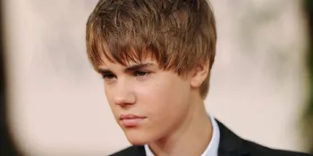 Justin Bieber Berlatih Tinju Dengan Mike Tyson