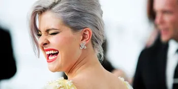 Kelly Osbourne Sudah Resmi Bertunangan?