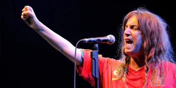 BANGA, Atmosfir Musim Semi Patti Smith