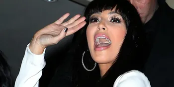 Satu Fakta di Balik Baju Kim Kardashian!