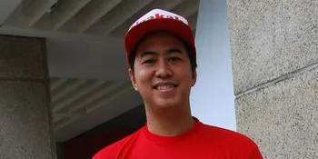 Pandji Pragiwaksono Kembali Gratiskan Albumnya