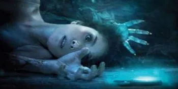 Bosan Pocong Dan Kuntilanak, Kini Giliran 'MAMA MINTA PULSA'