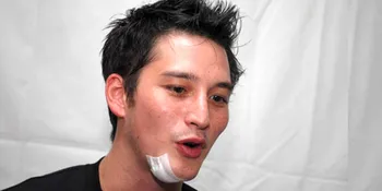 Mike Lewis Tabrak Pengendara Harley Davidson?