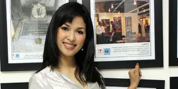 Devi Kusuma Wardani Bawa Nirvan Kirtan Go International