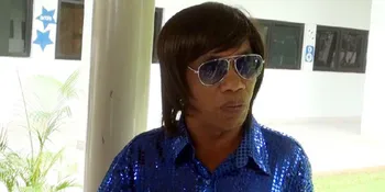 Pacar Tak Bisa Ditelpon, Pak Tarno Sedih