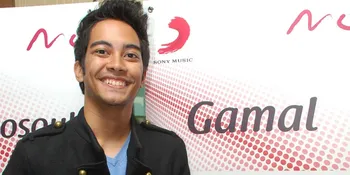 Kerennya Cover Song 'Payphone' by Gamaliel - Audrey