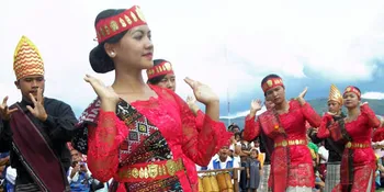 Tor-Tor Diklaim Negara Tetangga, Selebriti Buka Suara