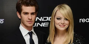 Andrew Garfield Dan Emma Stone Pacaran Atau...