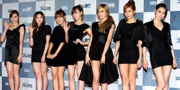 Lantaran Angin Topan, After School Tunda Kembali ke Korea