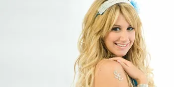 Butuh Nasihat Cinta, Datangi Saja Ashley Tisdale