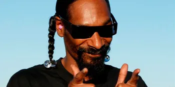 Snoop Ditahan Gara-Gara Bawa Uang Banyak