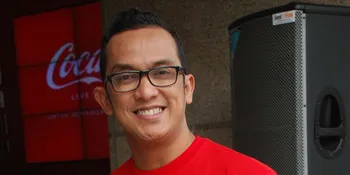 Taruhan Bola Unik Steny Agustaf