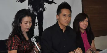 Tak Diizinkan Bertemu Anak, Demian Loncat Pagar