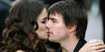 Inikah Alasan Krusial Gugatan Cerai Katie Holmes Pada Tom Cruise?