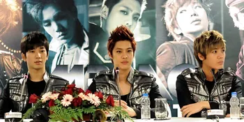 Fans Nantikan Mona Lisa di Konser MBLAQ